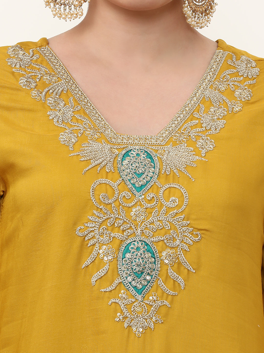 Embroidered Silk Blend Ethnic Motifs Kurta Sets With Dupatta