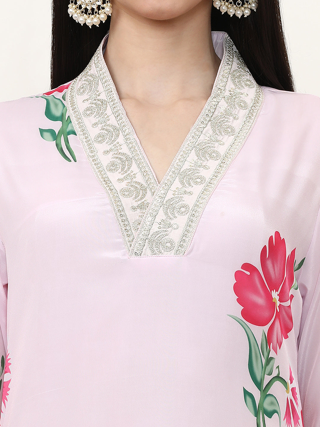 Embroidered Poly Crepe Ethnic Motifs Kurta Sets With Dupatta