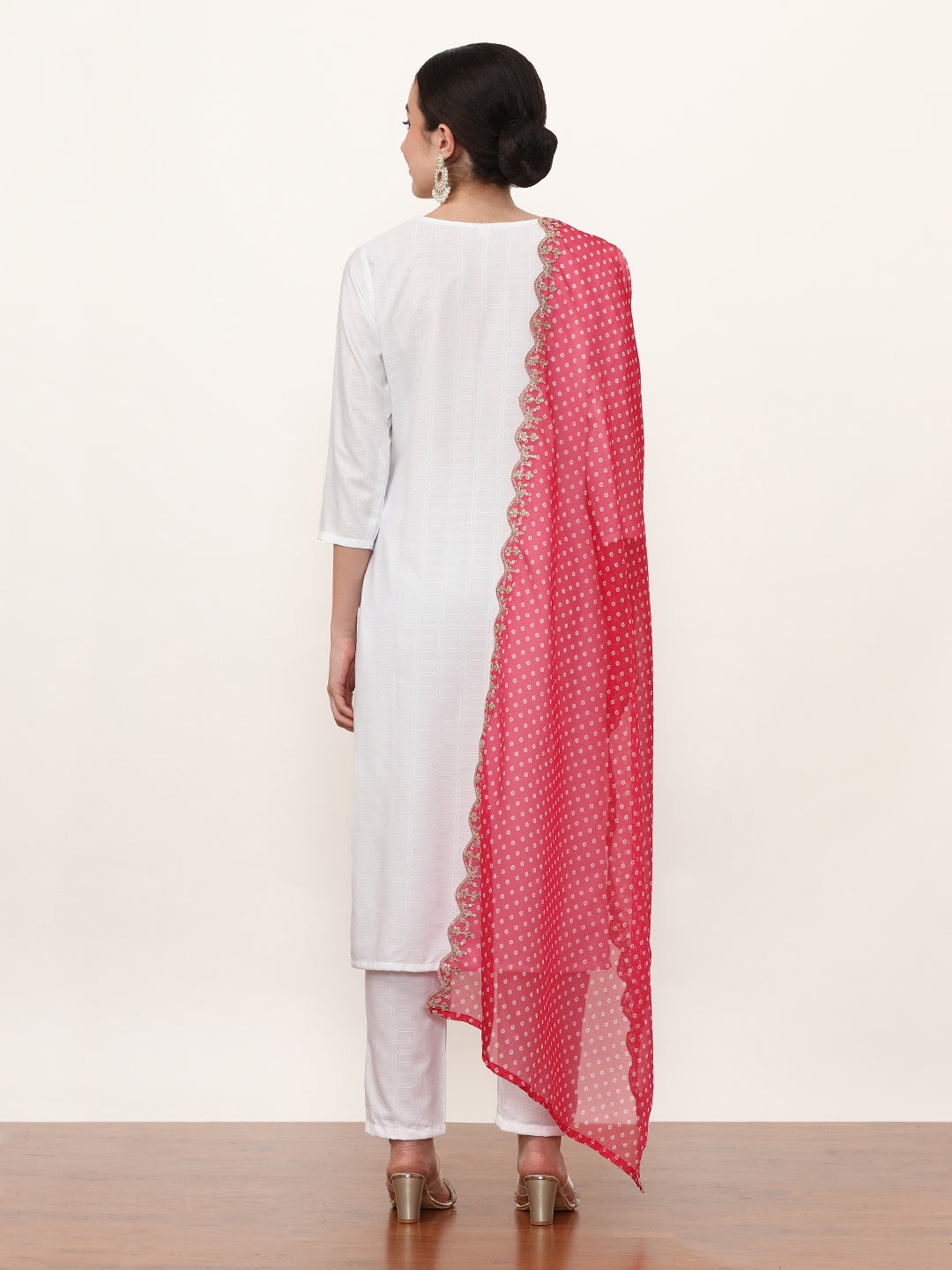 Embroidered Ethnic Motifs Kurta Sets With Dupatta