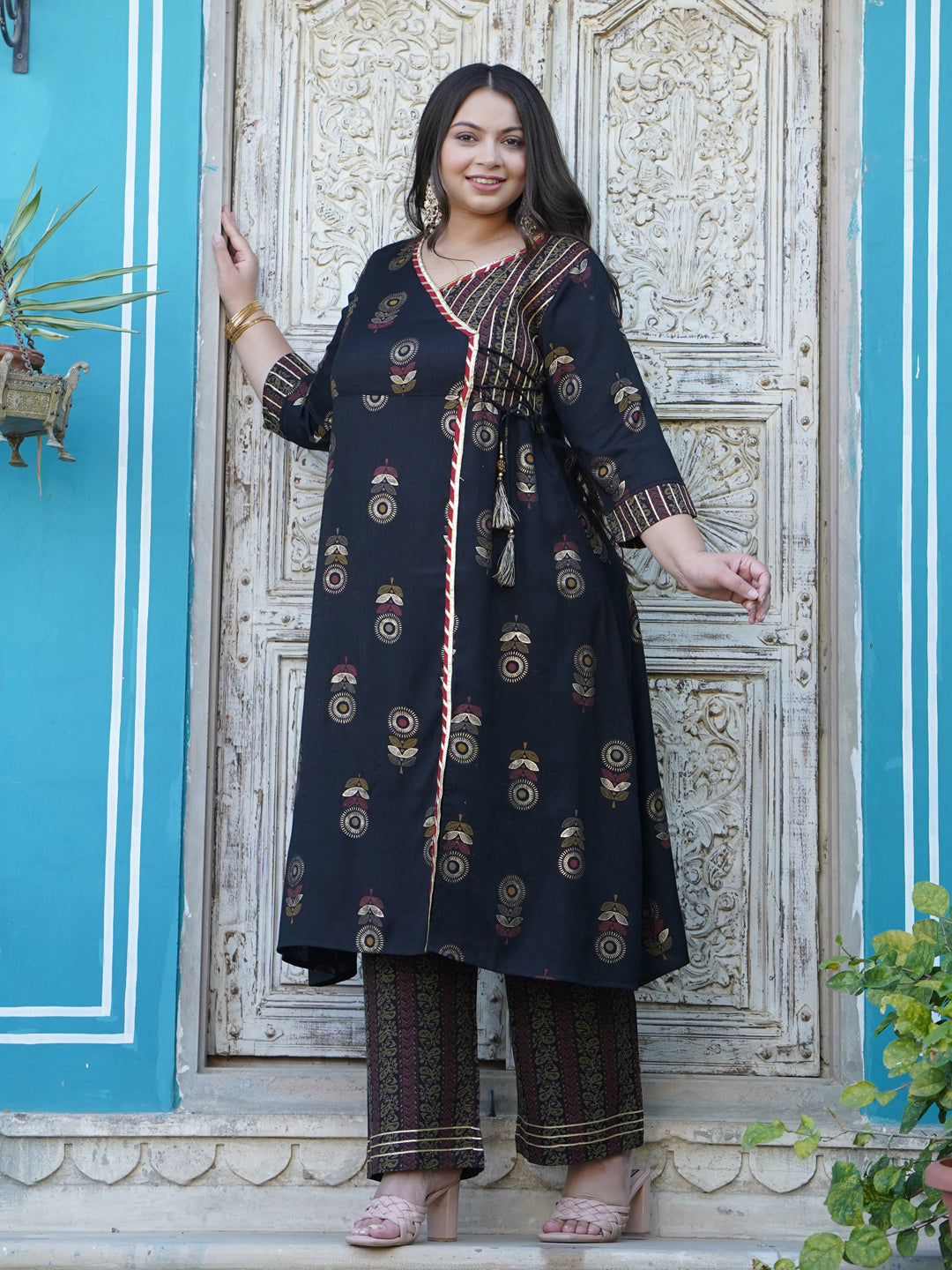 Black Rayon Slub Printed Kurta With Palazzo