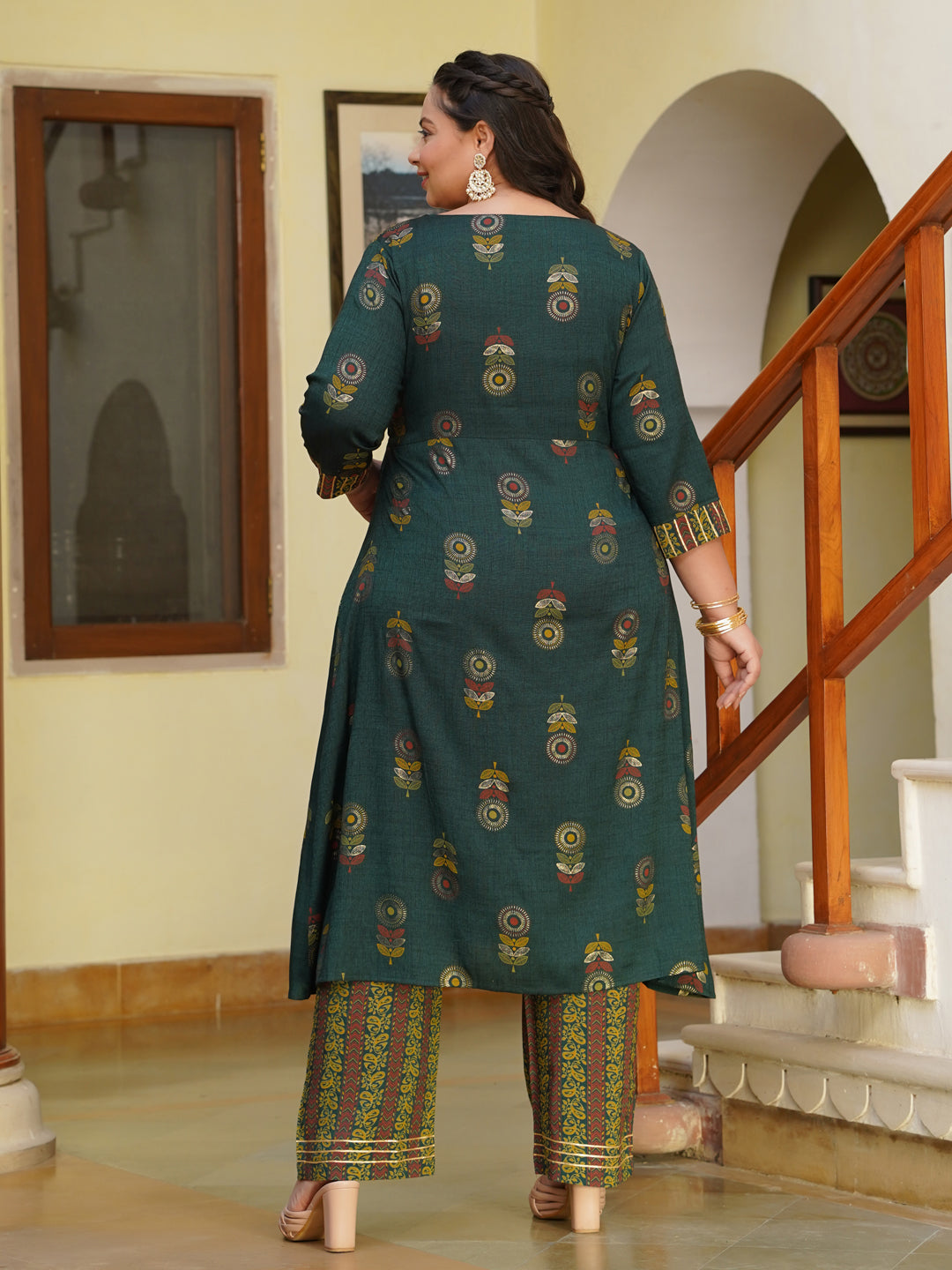 Green Rayon Slub Printed Kurta With Palazzo