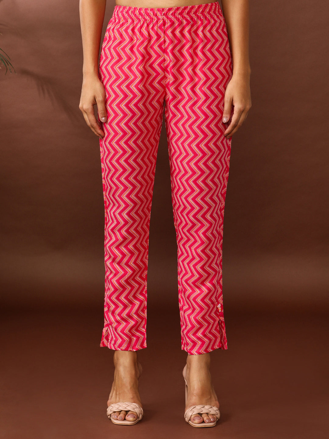 Floral Printed Straight Kurta & Trousers Sets