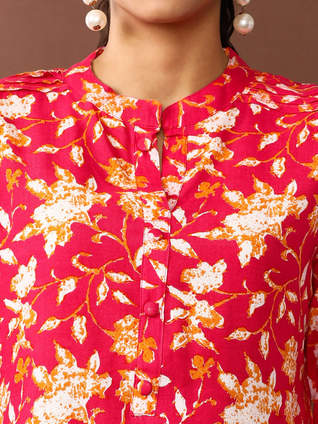 Floral Printed Straight Kurta & Trousers Sets