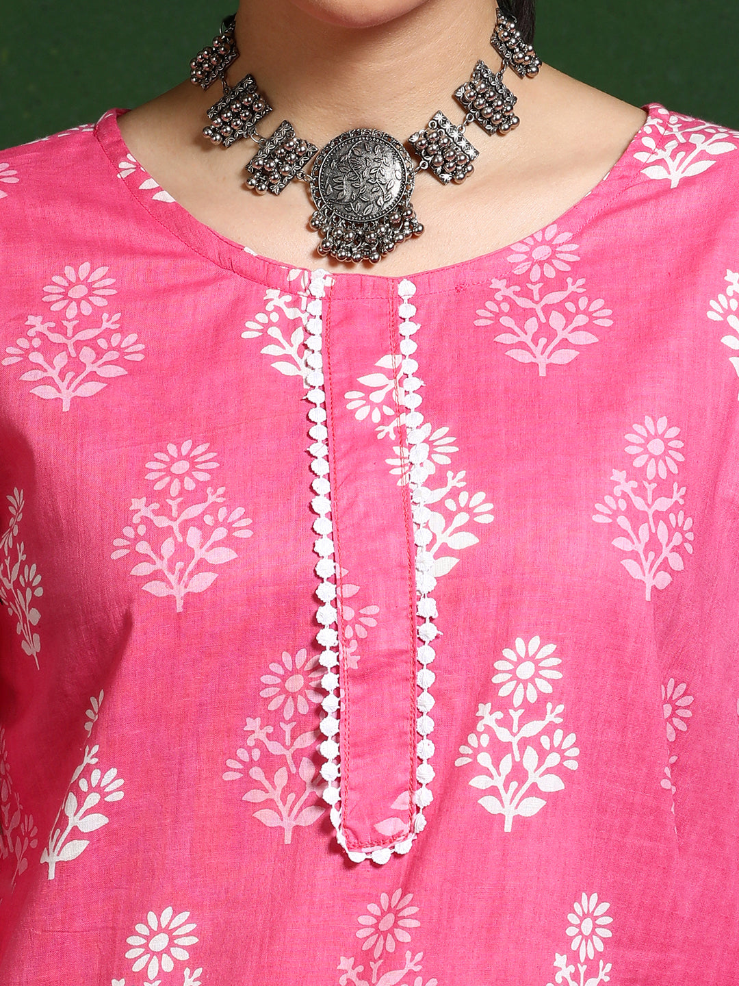 Floral Embroidered Straight Pure Cotton Kurta