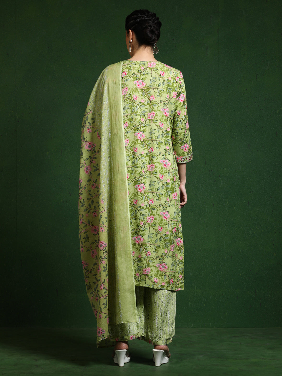 Floral Embroidered Straight Kurta & Trousers Sets