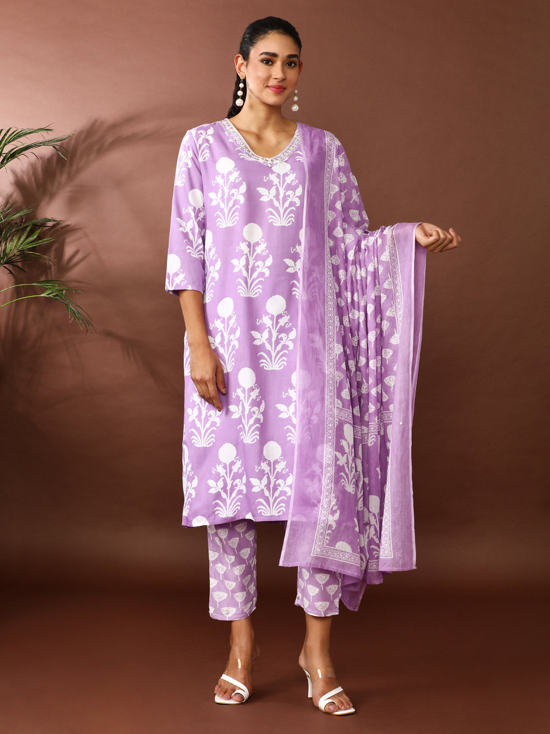 Floral Embroidered Straight Kurta & Trousers Sets