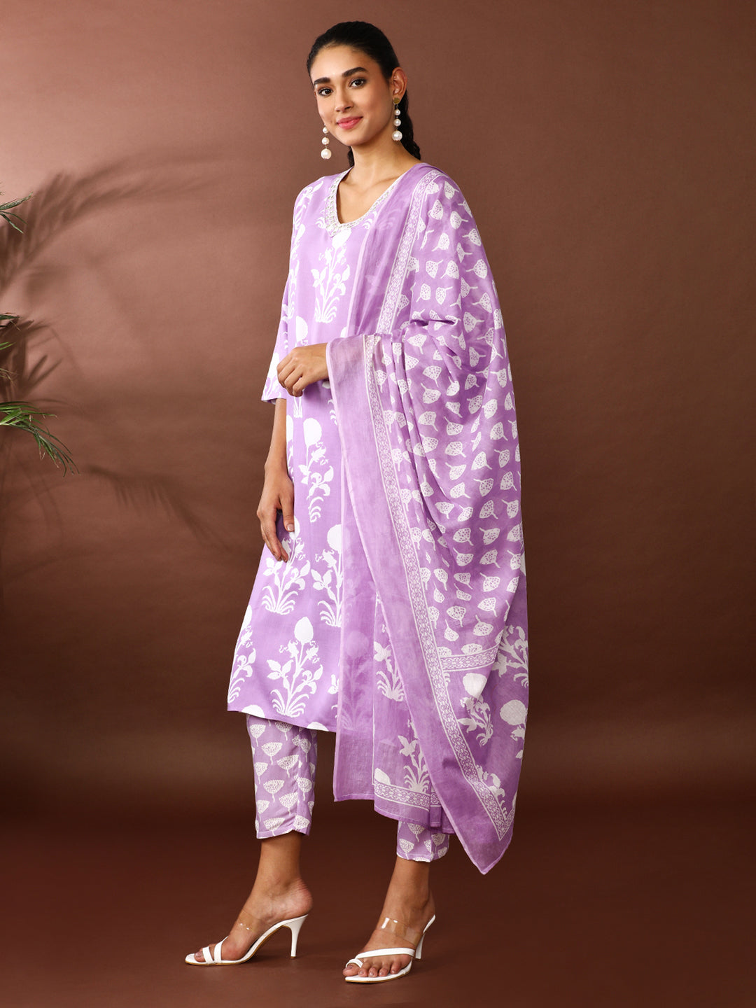 Floral Embroidered Straight Kurta & Trousers Sets