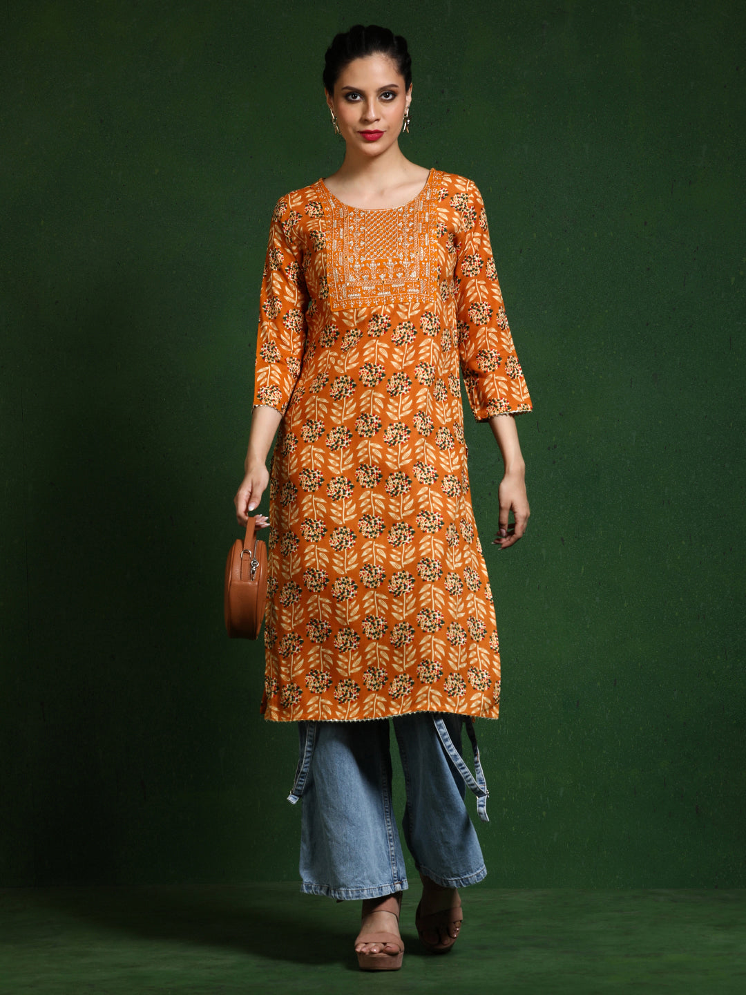 Floral Embroidered Straight Kurta