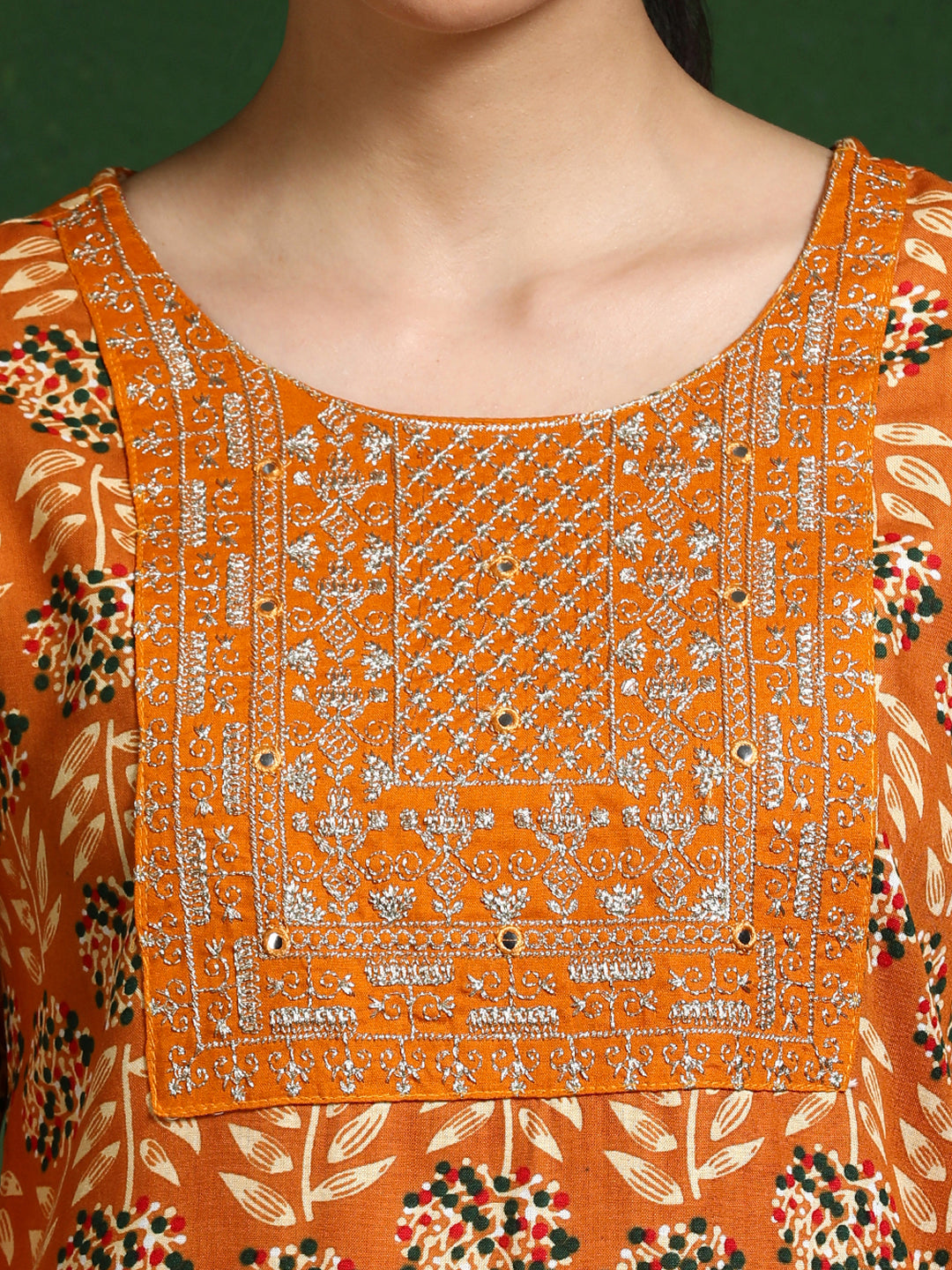 Floral Embroidered Straight Kurta