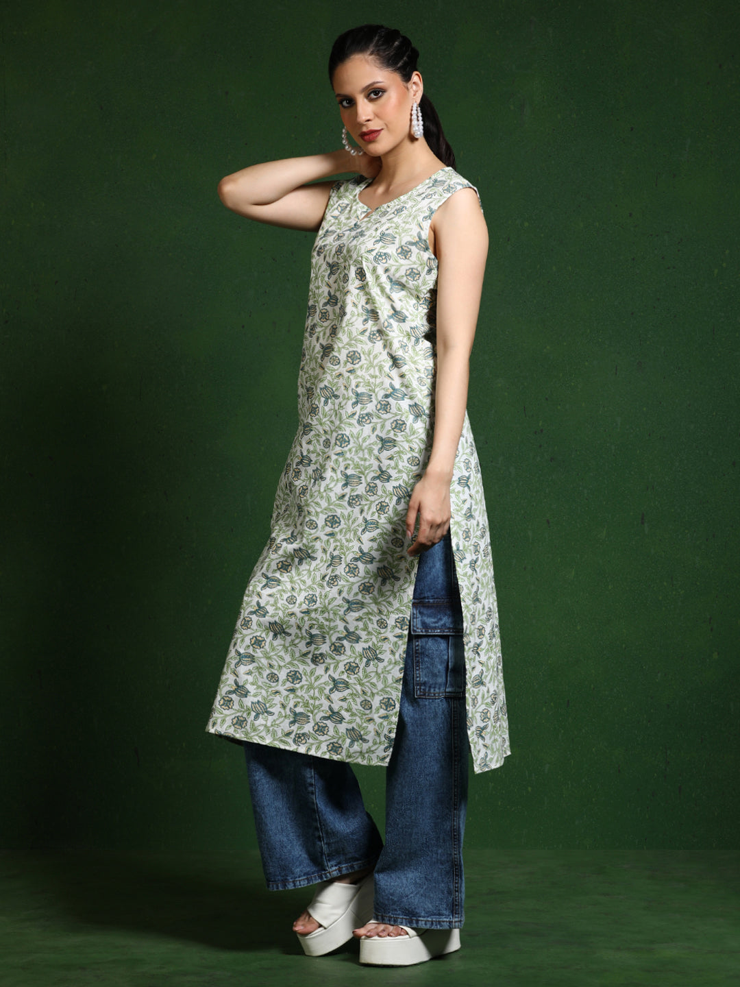 Floral Printed Straight Pure Cotton Kurta