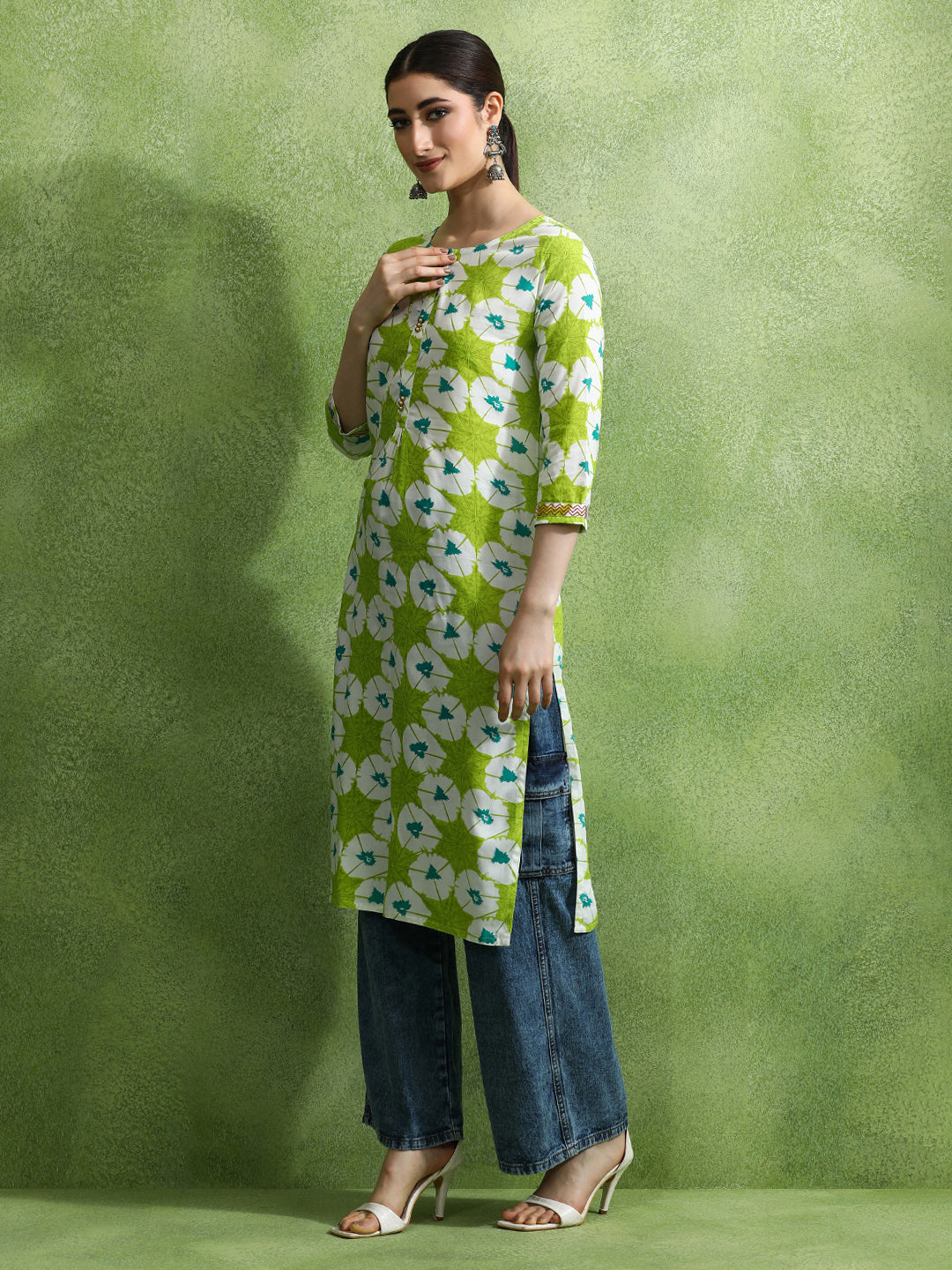 Floral Printed Straight Kurta