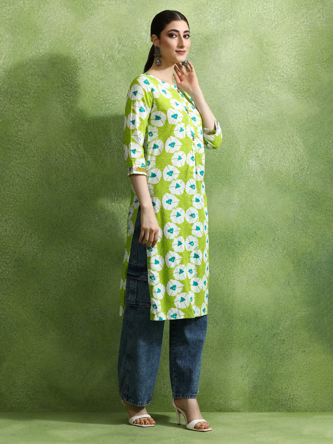 Floral Printed Straight Kurta