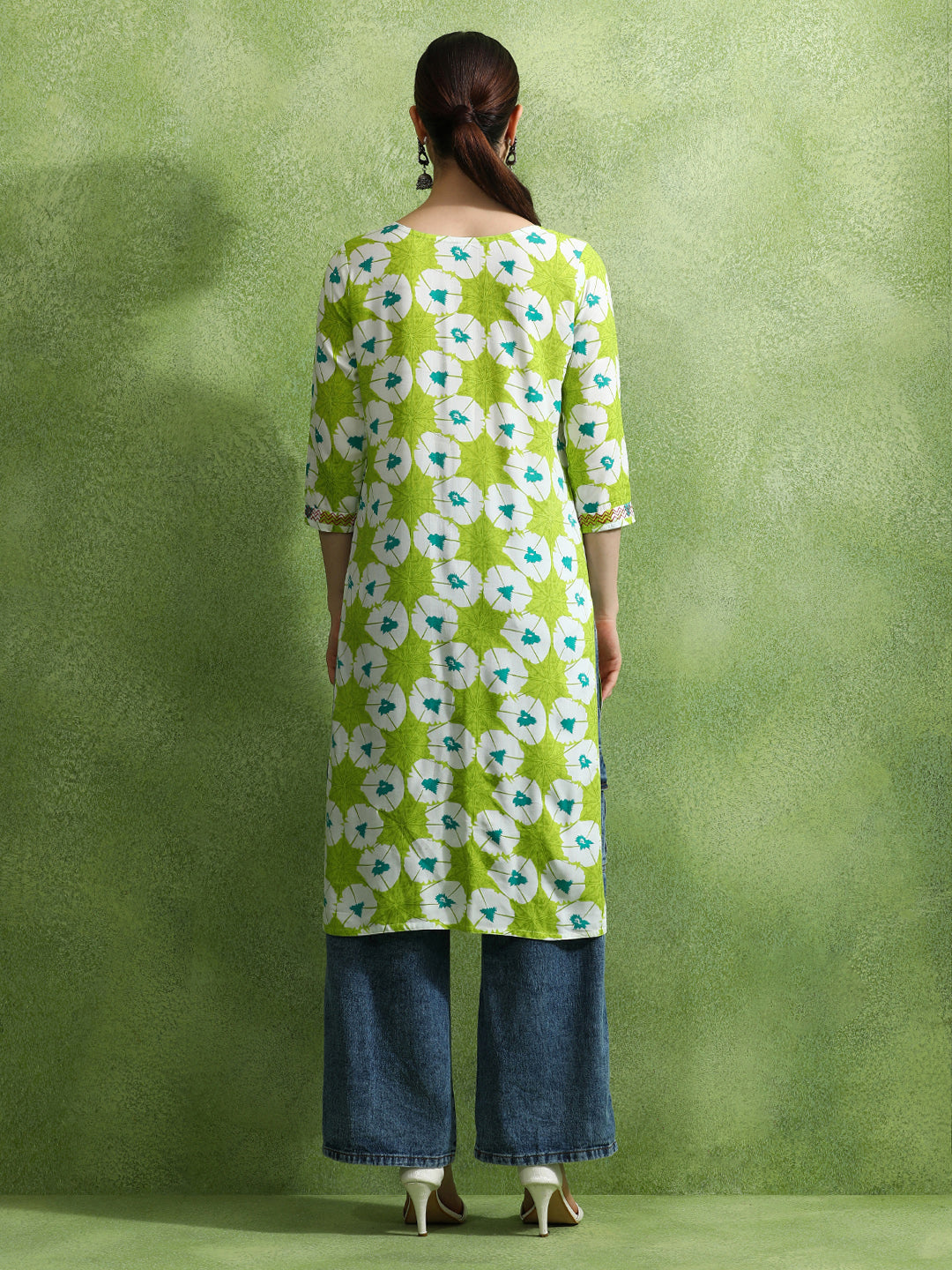 Floral Printed Straight Kurta