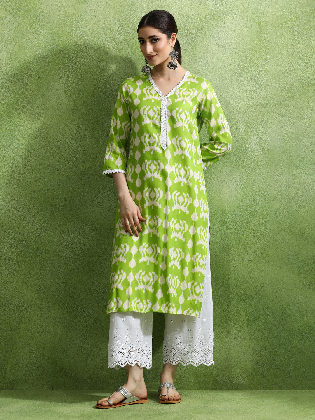 Floral Printed Straight Kurta