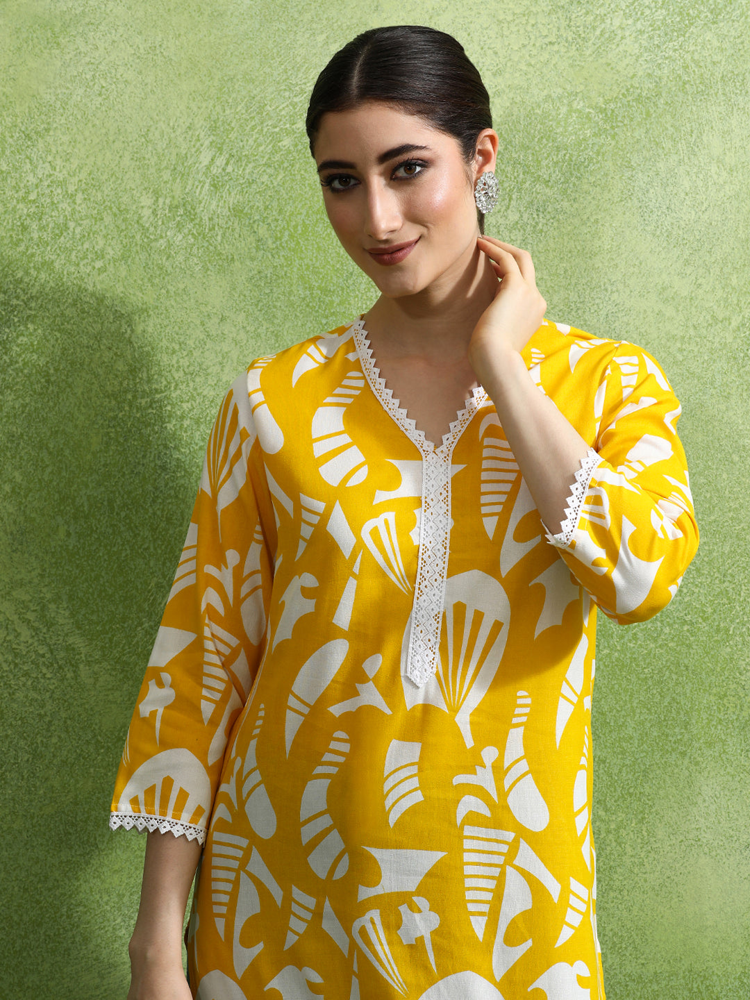 Floral Printed Straight Kurta