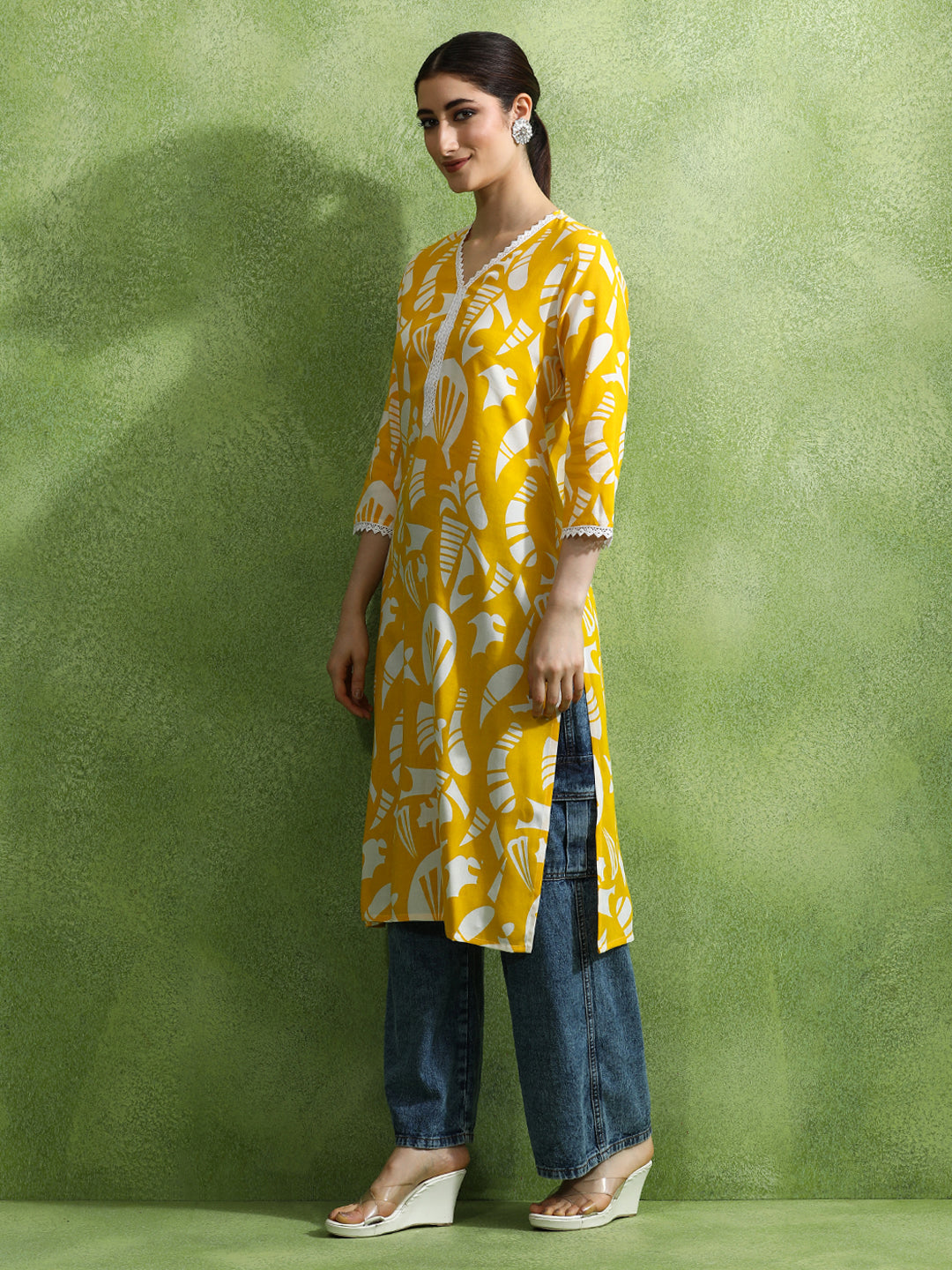 Floral Printed Straight Kurta