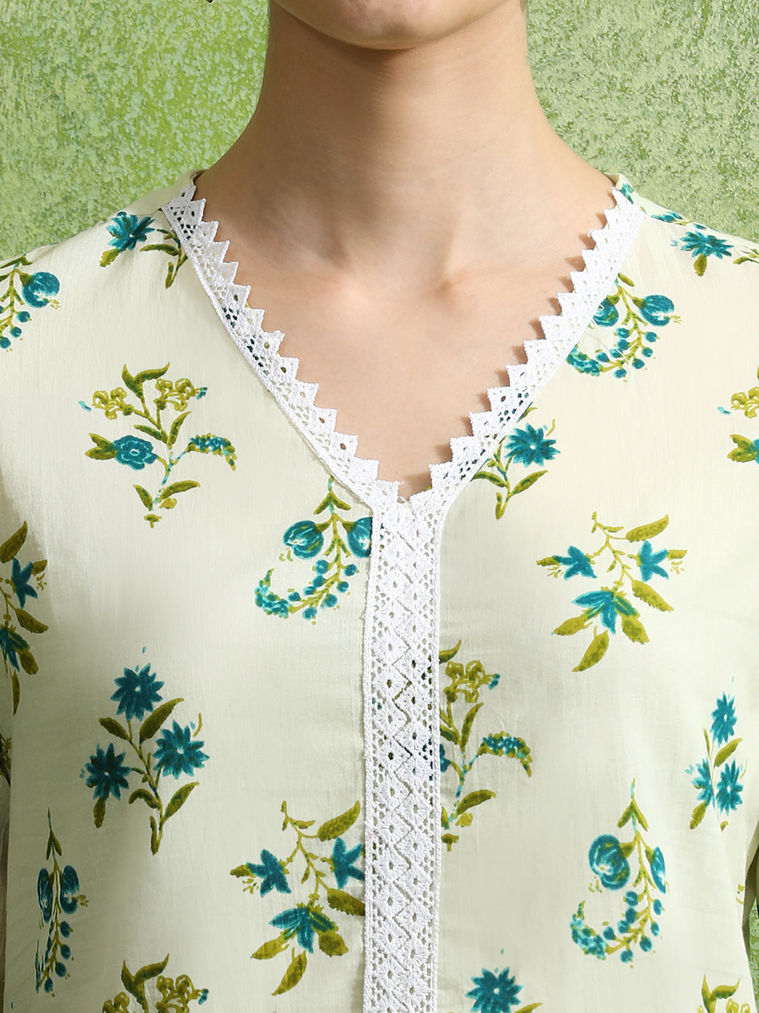 Floral Printed Straight Kurta