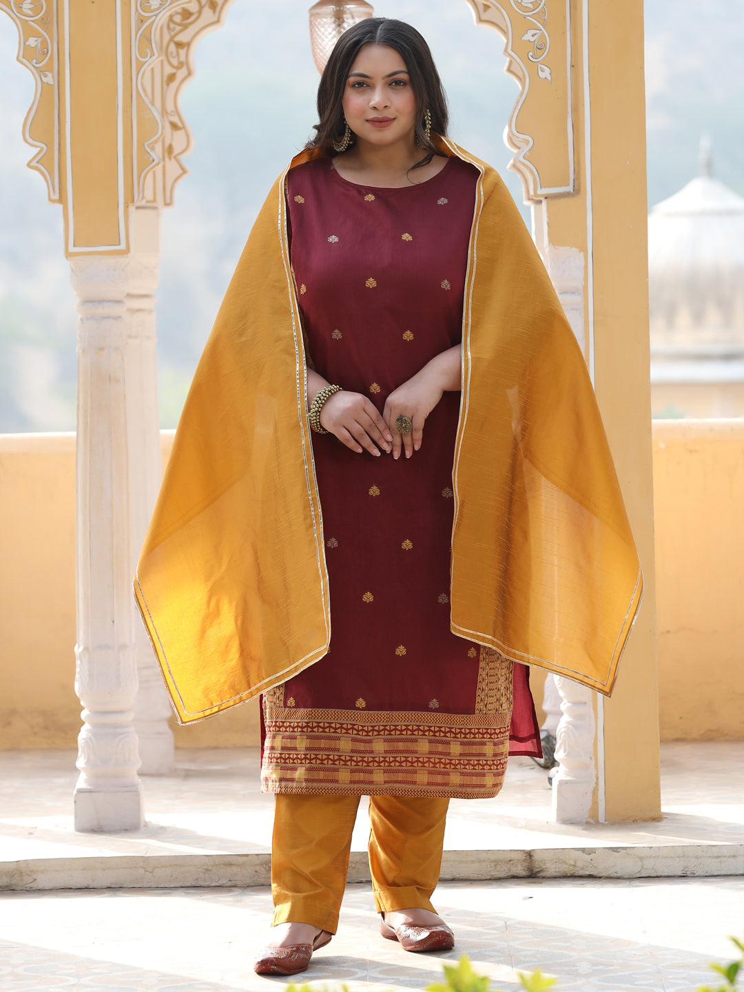 Maroon Jacquard Woven Straight Kurta With Pants & Dupatta