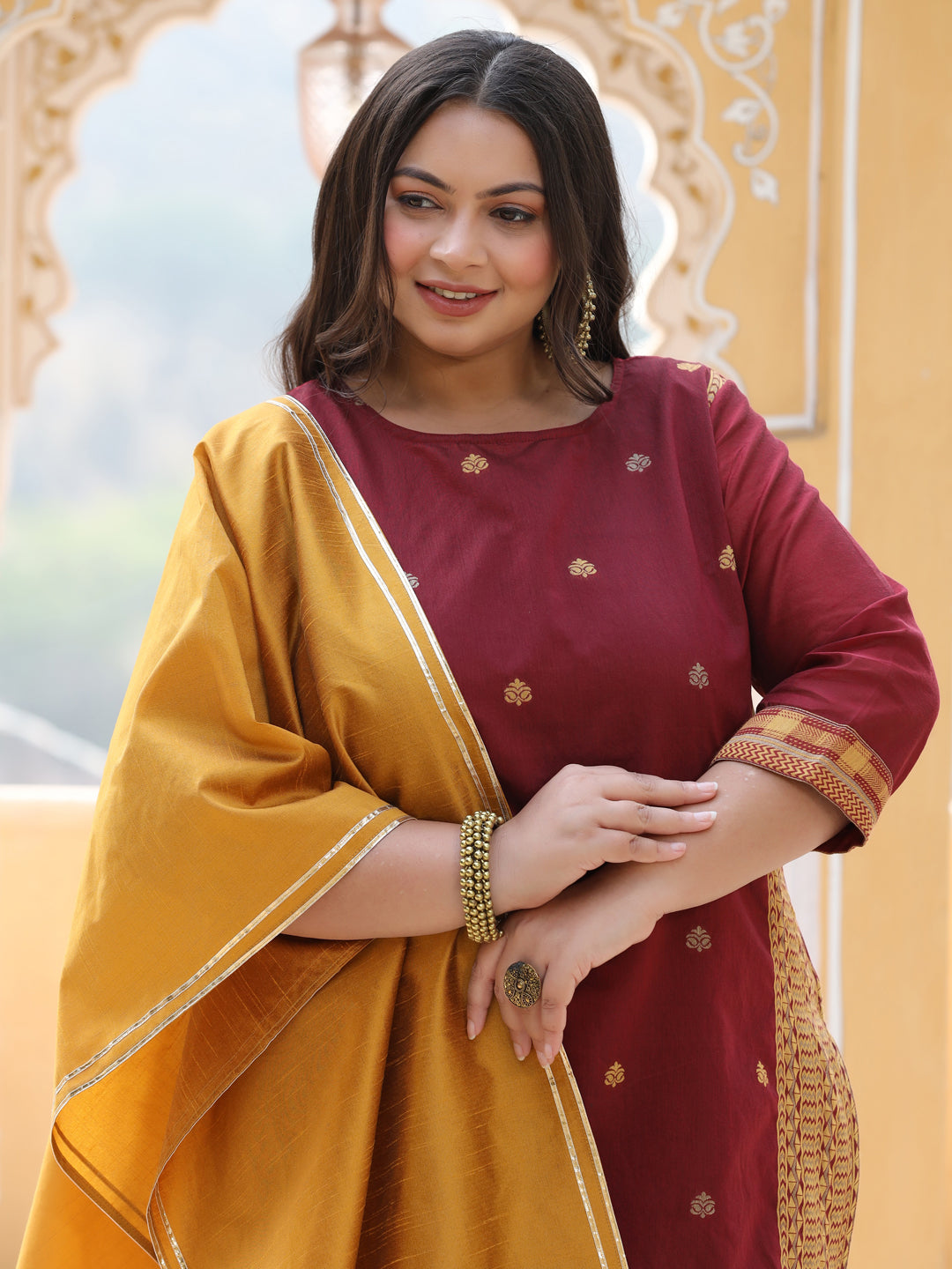 Maroon Jacquard Woven Straight Kurta With Pants & Dupatta