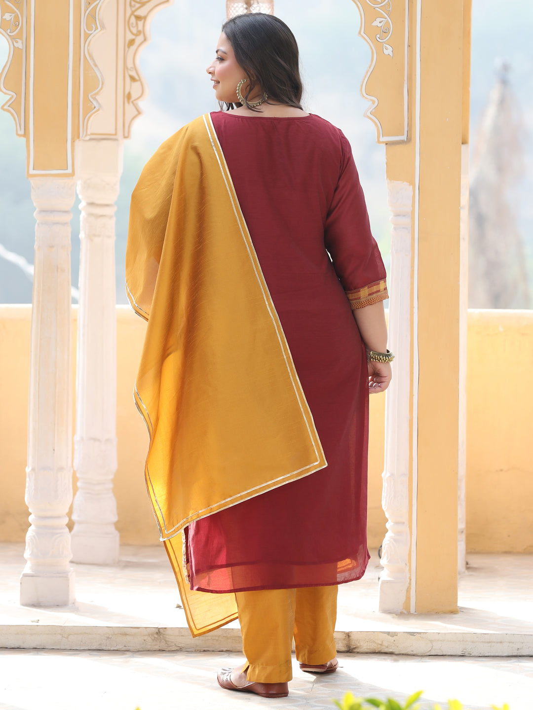 Maroon Jacquard Woven Straight Kurta With Pants & Dupatta
