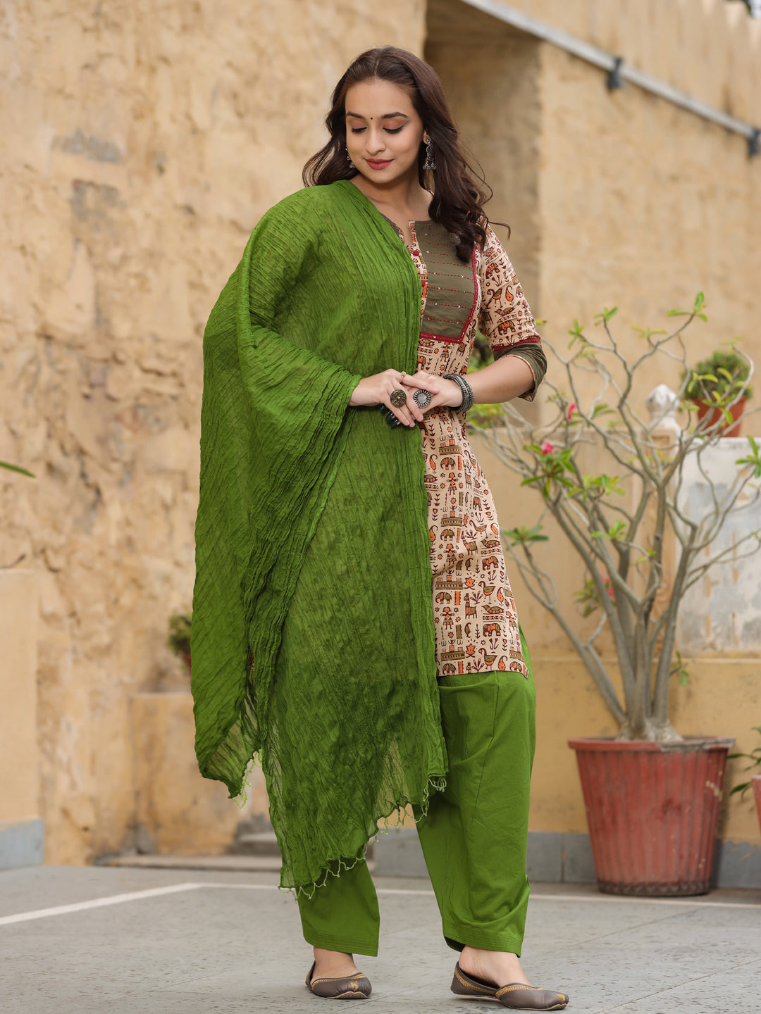 Beige Solid Ethnic Print Straight Cotton Kurta