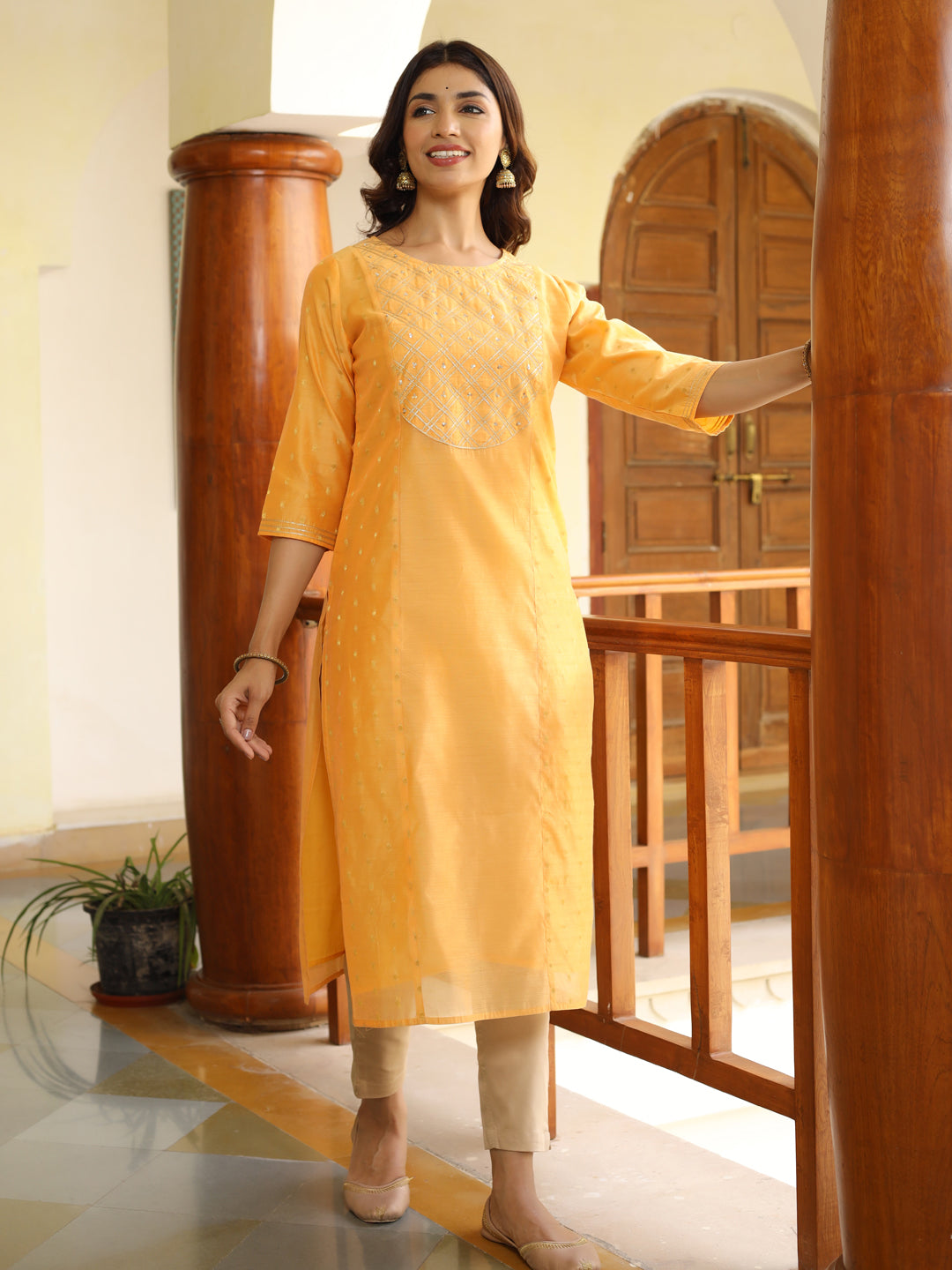 Yellow Gota And Sequins Embellished Chanderi Self-Woven Straight Kurta