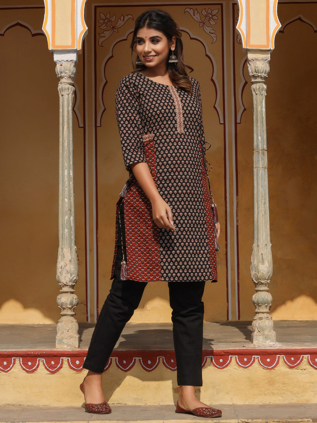 Black Cotton Printed Tie-Ups With Tassels Kurta
