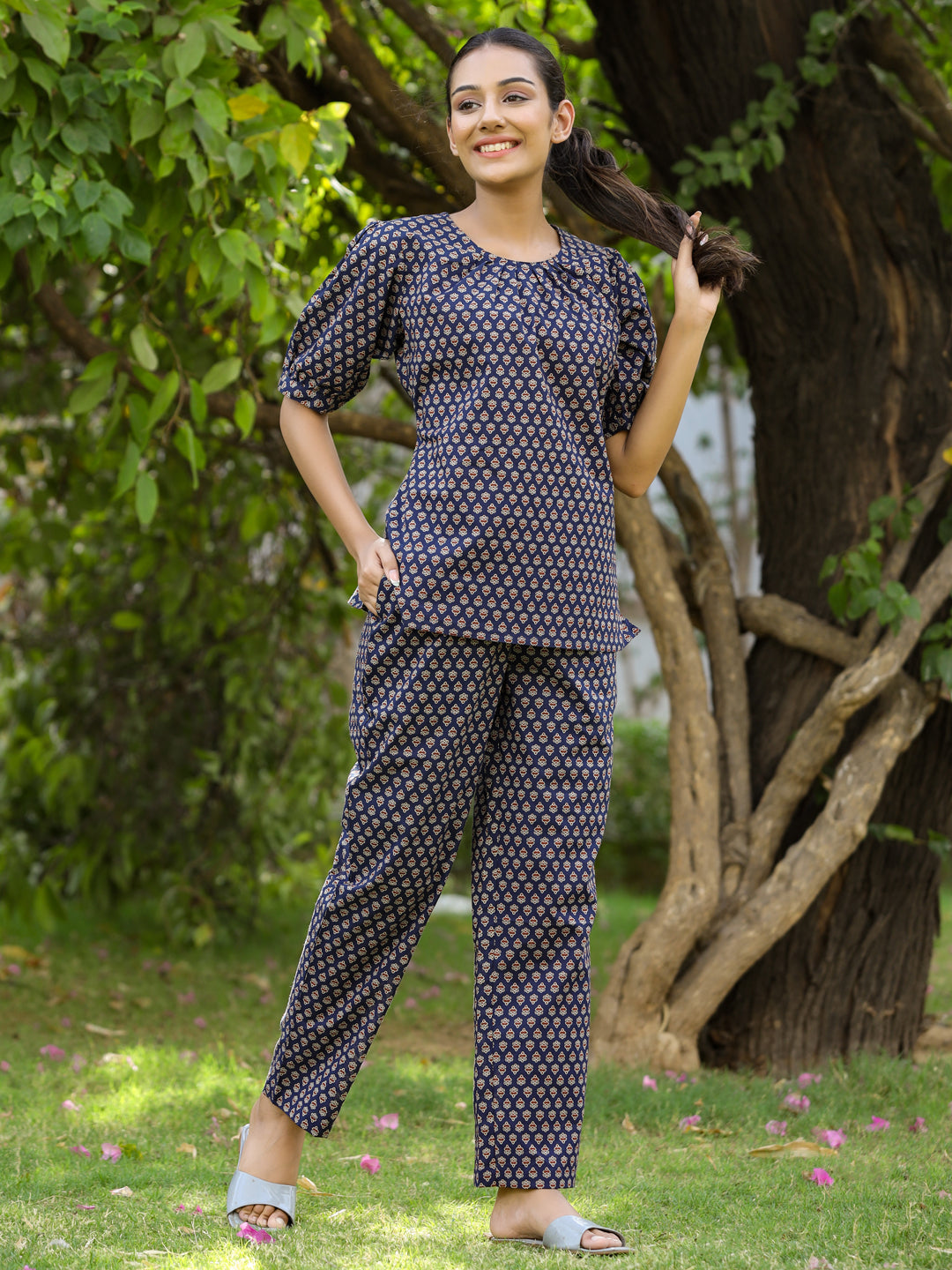 Indigo Ethnic Motif Printed Puffed Sleeves Top With Pants Loungewear Set