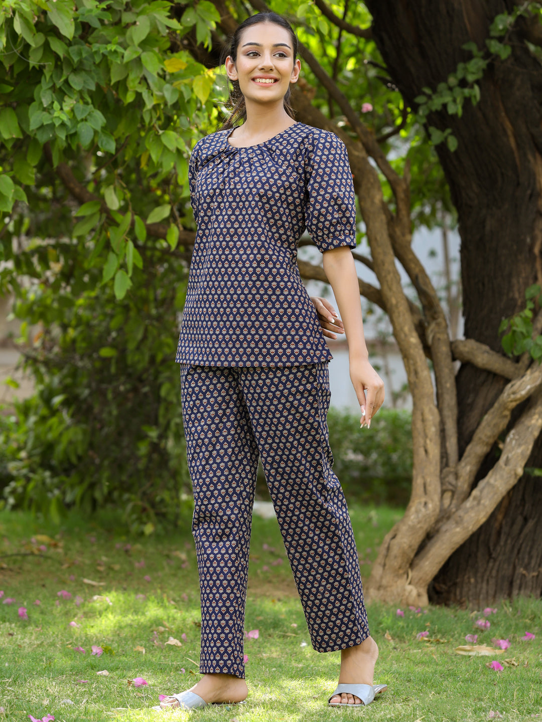 Indigo Ethnic Motif Printed Puffed Sleeves Top With Pants Loungewear Set