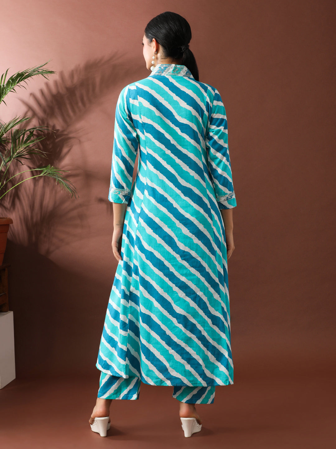 Floral Embroidered A-Line Pure Cotton Kurta & Trousers Sets