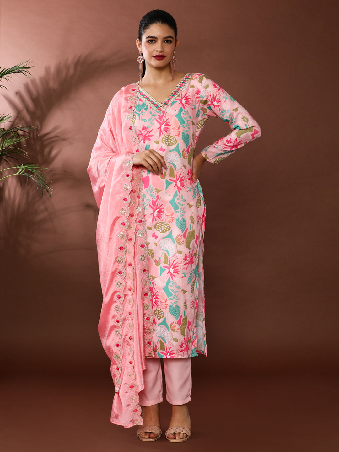 Floral Embroidered Straight Pure Cotton Kurta & Trousers Sets