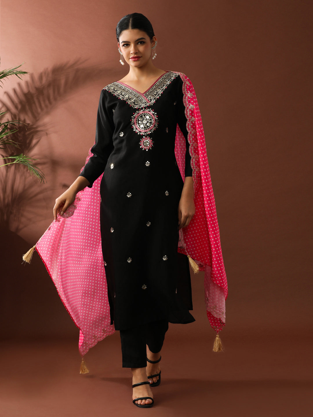 Floral Embroidered Straight Polyester Kurta & Trousers Sets