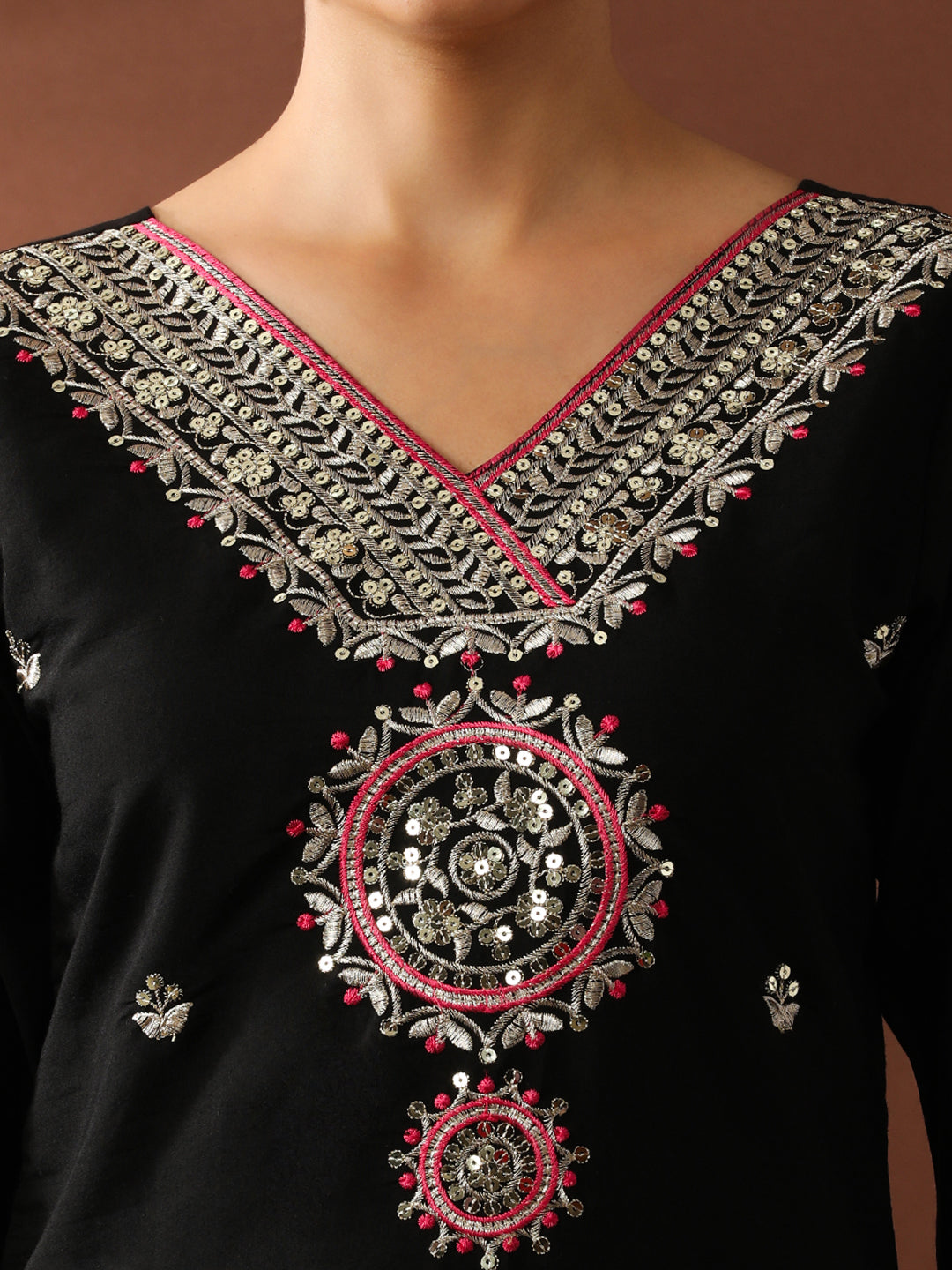 Floral Embroidered Straight Polyester Kurta & Trousers Sets