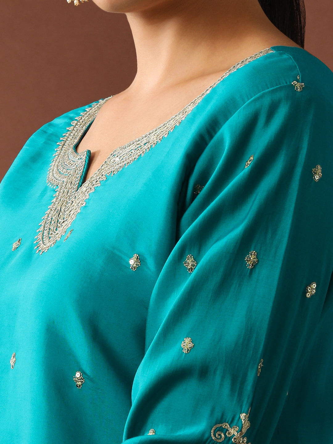 Floral Embroidered Straight Polyester Kurta & Trousers Sets