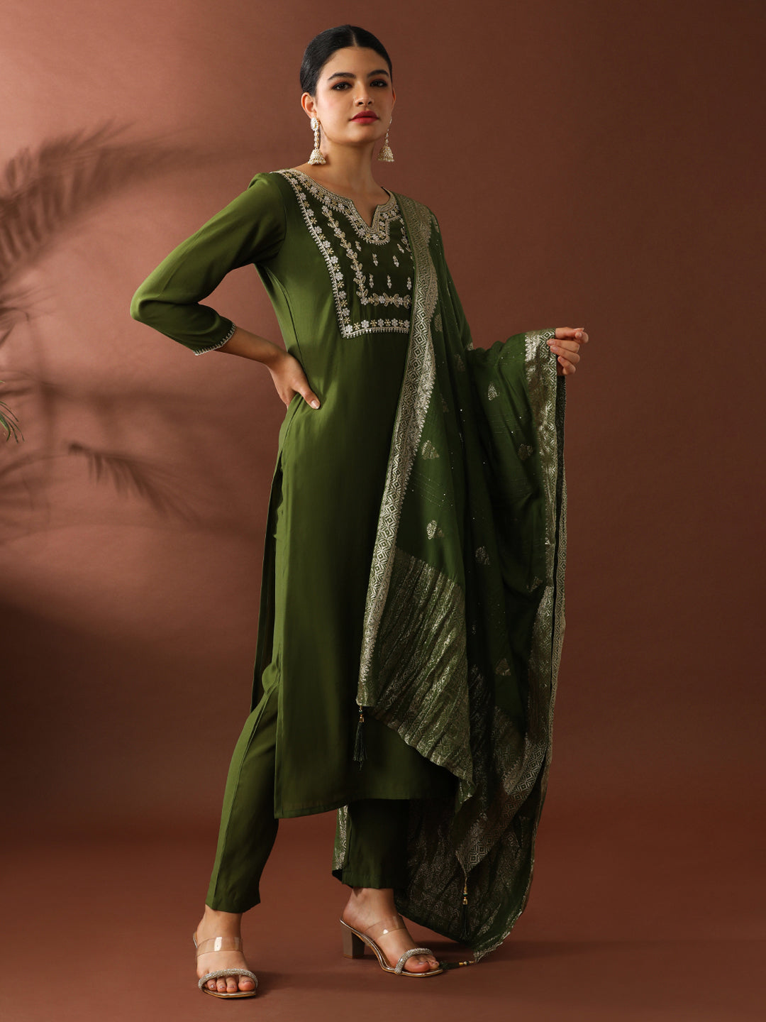 Floral Embroidered Straight Polyester Kurta & Trousers Sets
