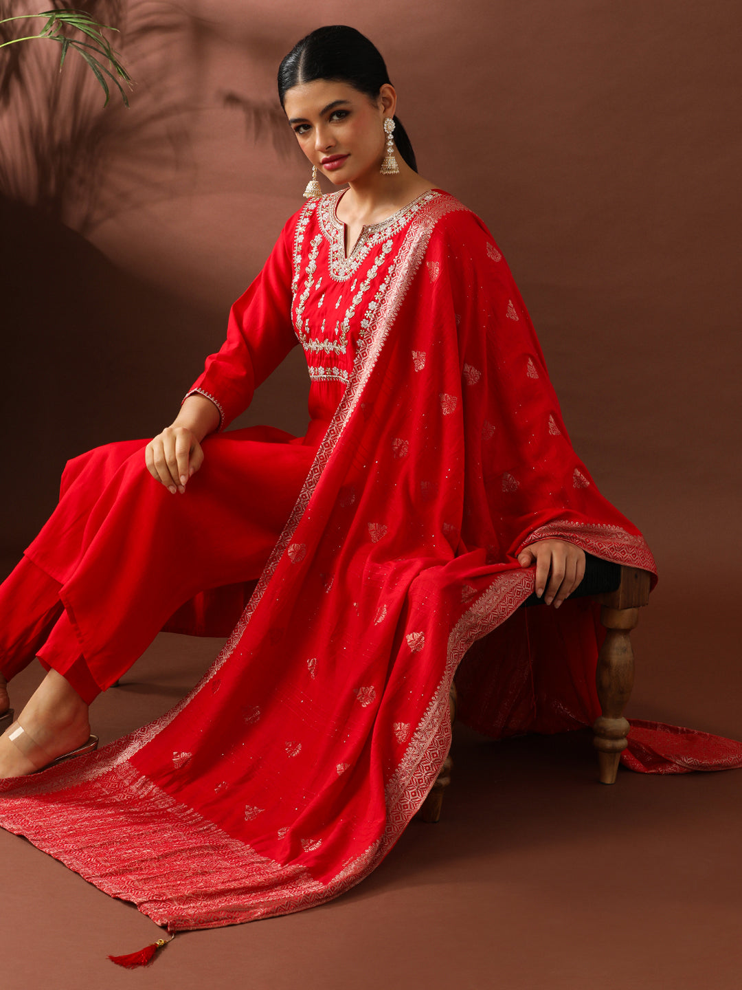 Floral Embroidered Straight Polyester Kurta & Trousers Sets