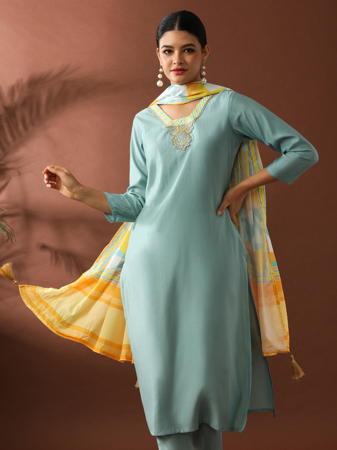 Floral Embroidered Straight Polyester Kurta & Trousers Sets