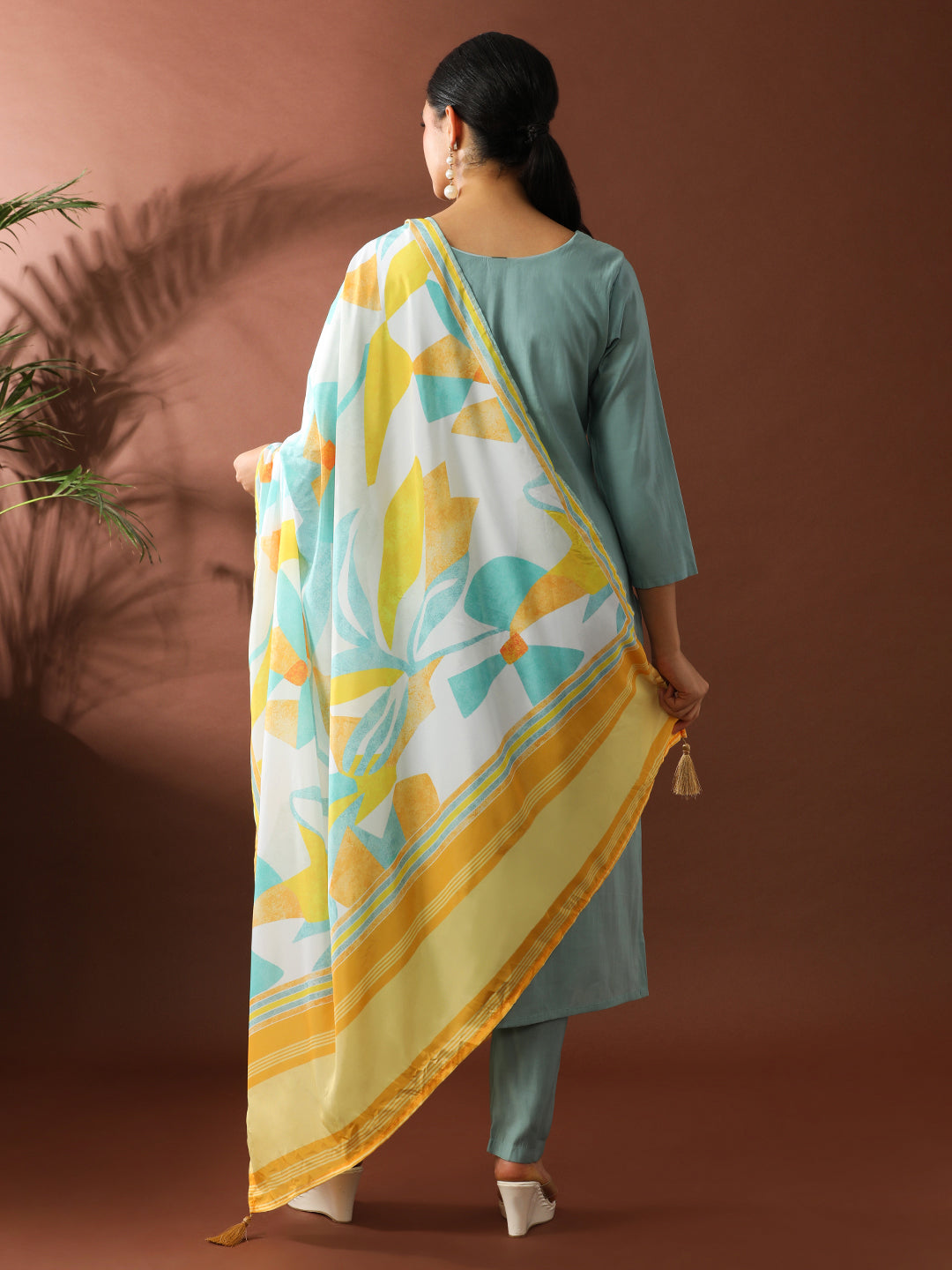 Floral Embroidered Straight Polyester Kurta & Trousers Sets