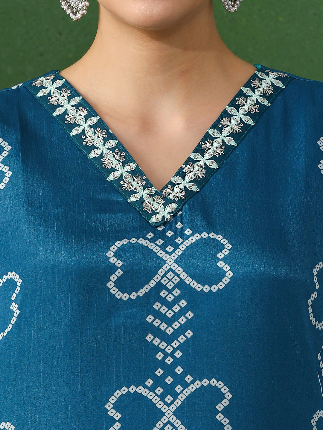 Bandhani Embroidered A-Line Chinon Kurta & Trousers Sets