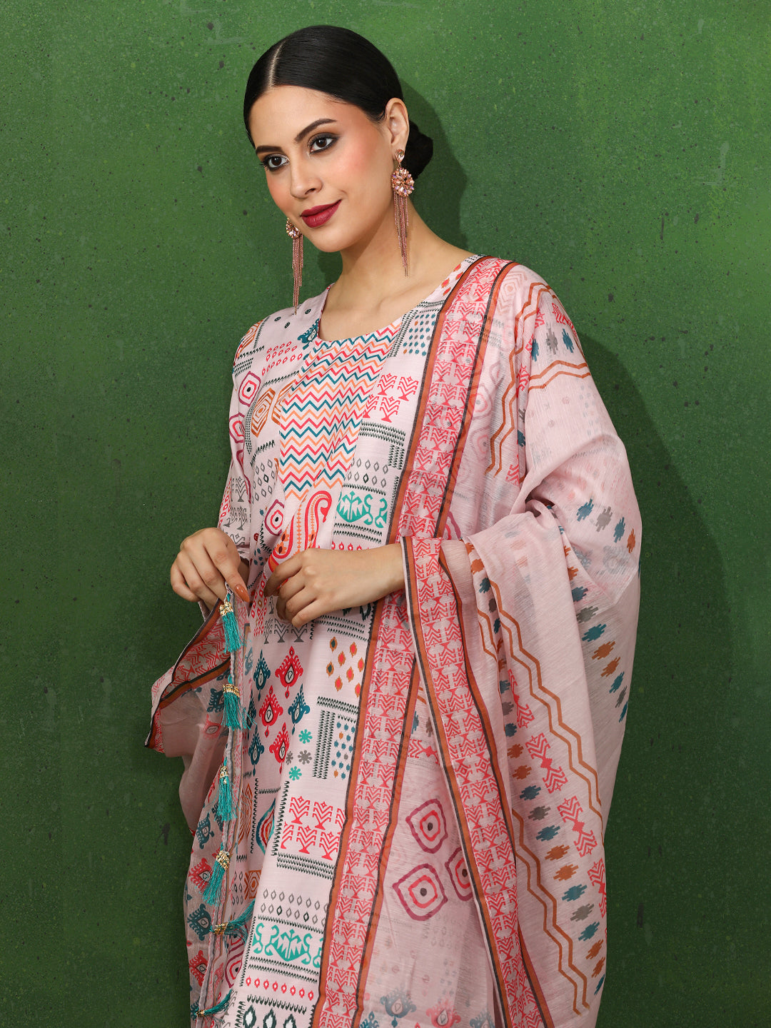 Floral Printed Straight Pure Cotton Kurta & Trousers Sets