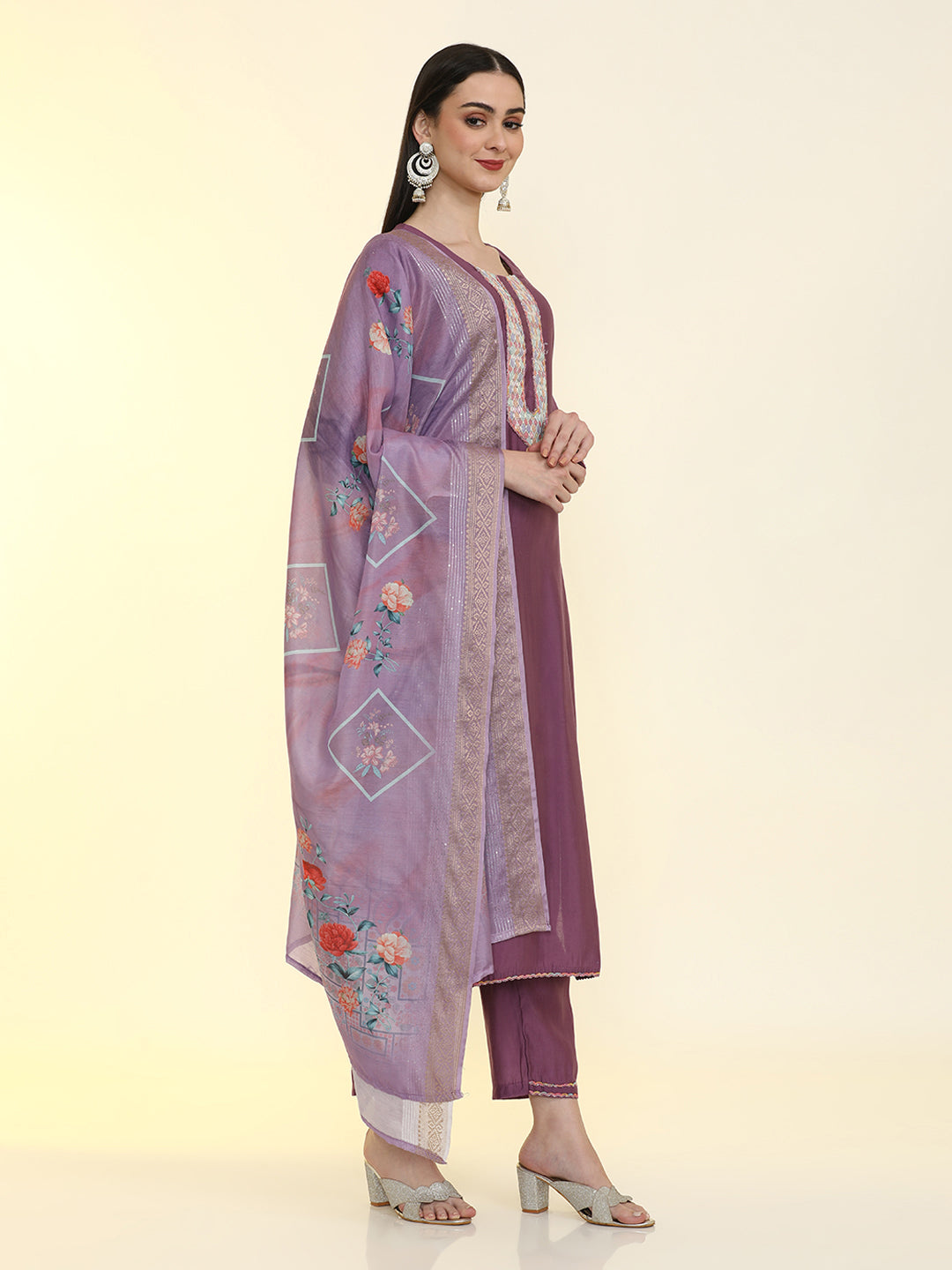 Solid Yoke Design Silk Blend Straight Kurta & Trousers Sets