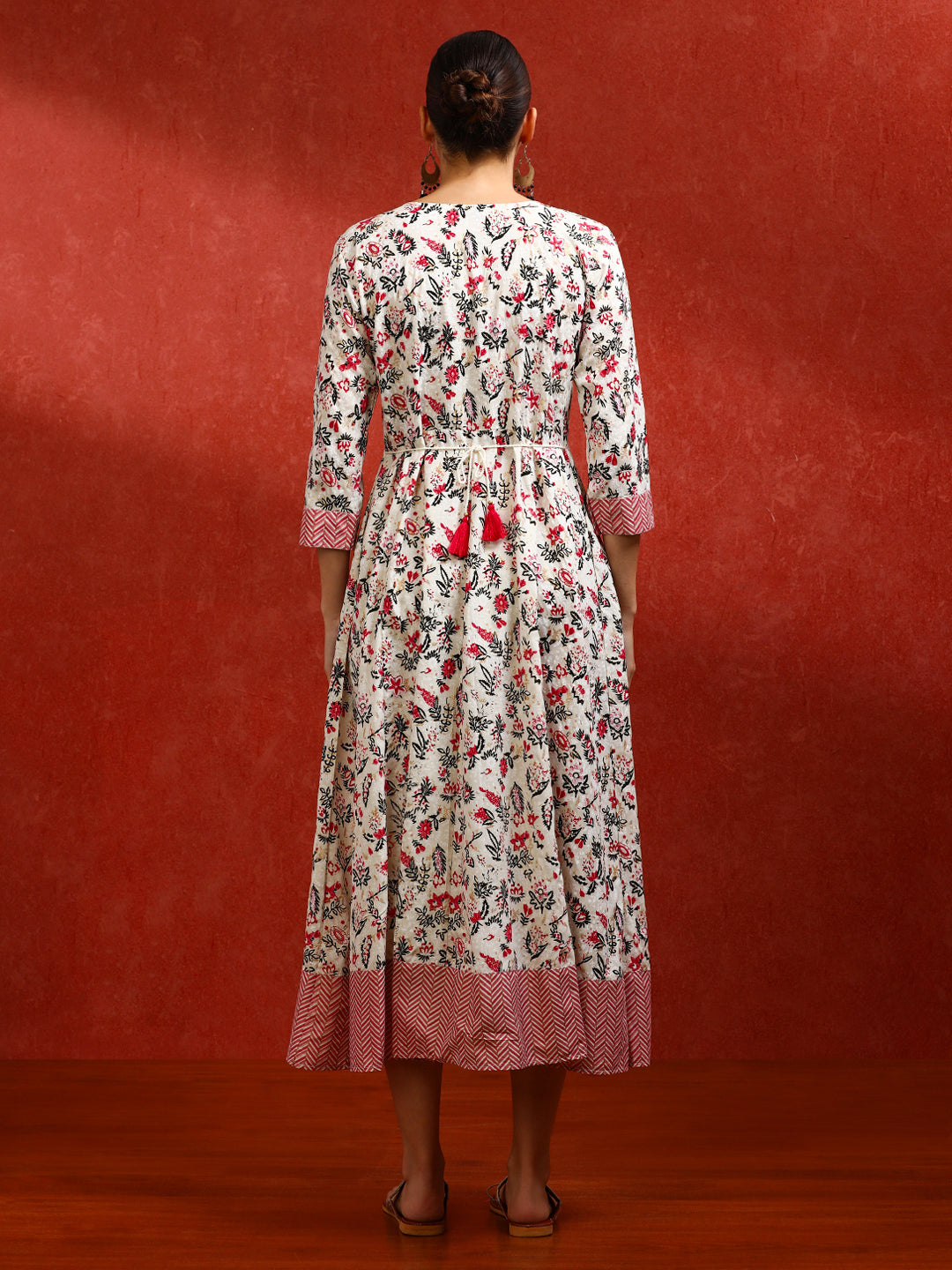 Floral Embroidered A-Line Ethnic Dress