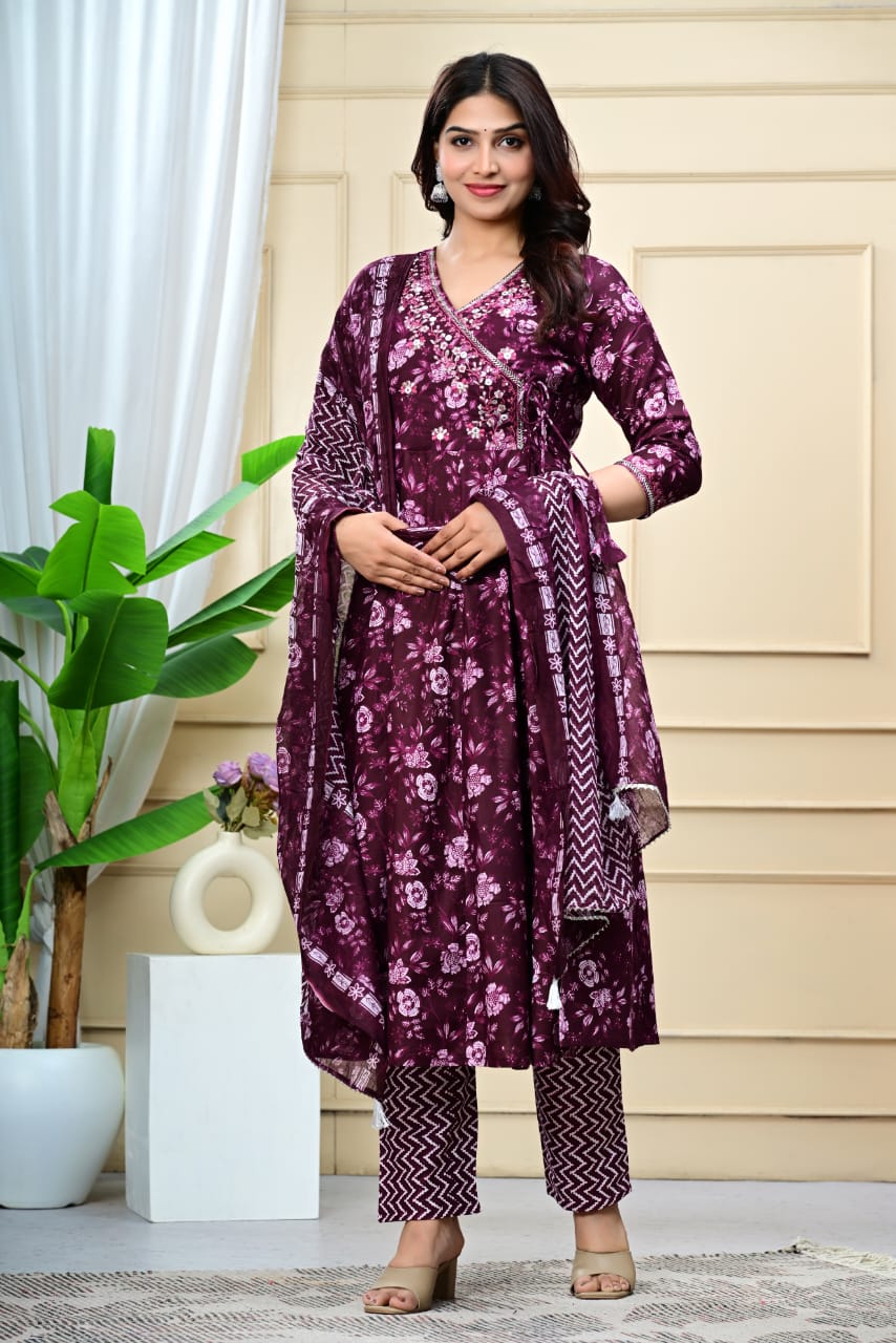 Floral Embroidered A-Line Pure Cotton Kurta & Trousers Sets