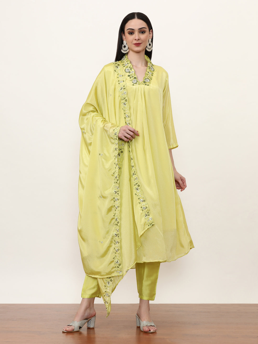Embroidered Chinon Ethnic Motifs Kurta Sets With Dupatta