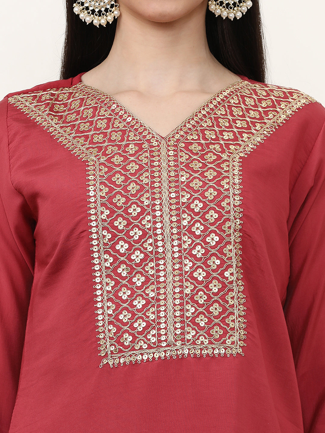 Embroidered Chanderi Silk Ethnic Motifs Kurta Sets With Dupatta