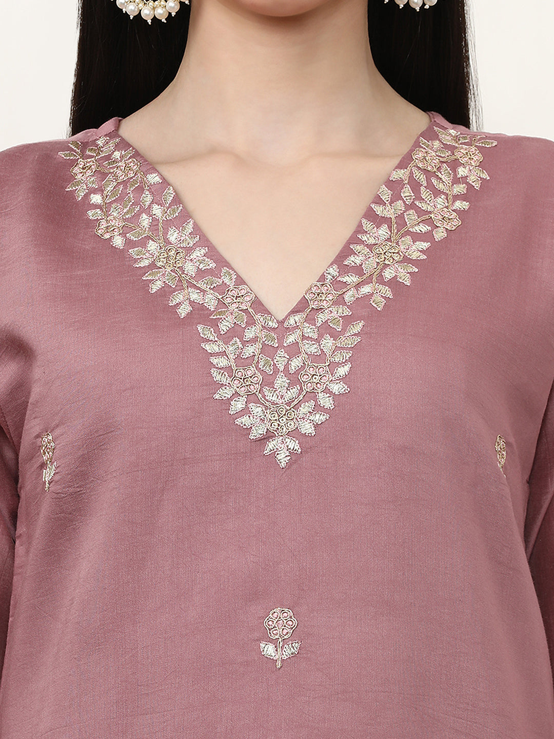 Embroidered Ethnic Motifs Kurta Sets With Dupatta