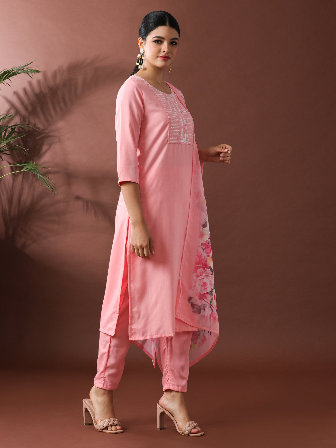 Floral Embroidered Straight Kurta & Trousers Sets