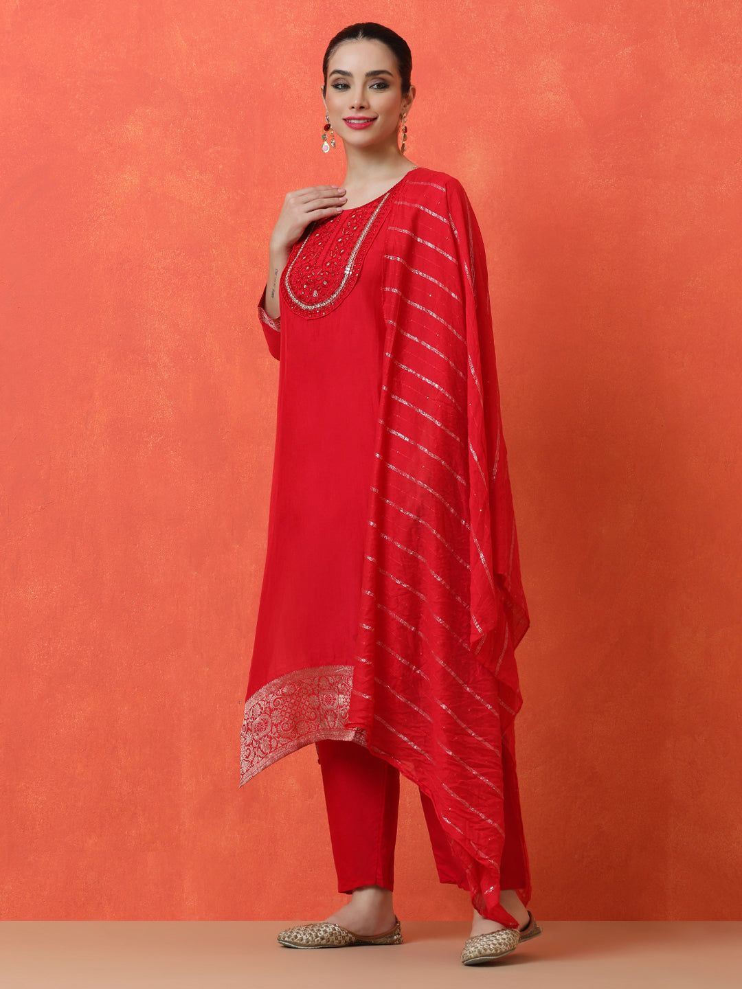 Floral Embroidered Straight Silk Blend Kurta & Trousers Sets