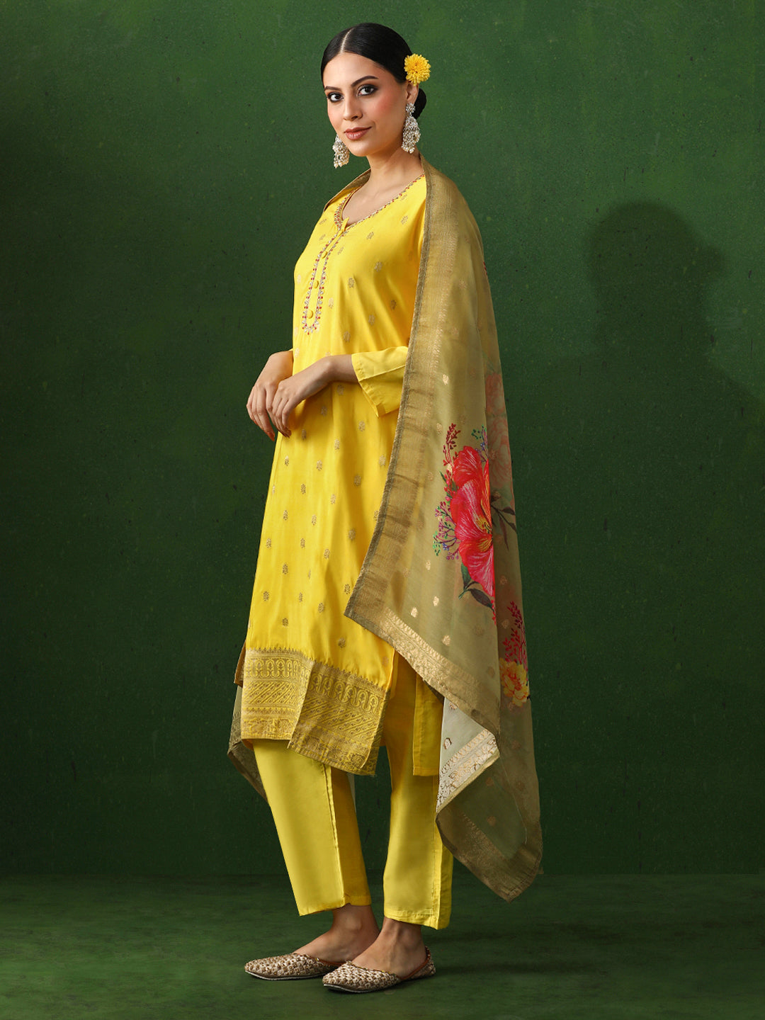 Floral Printed Straight Organza Kurta & Trousers Sets