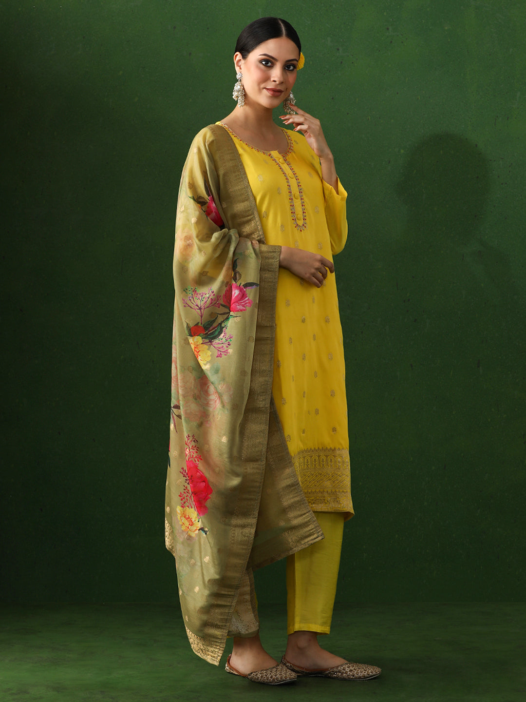 Floral Printed Straight Organza Kurta & Trousers Sets